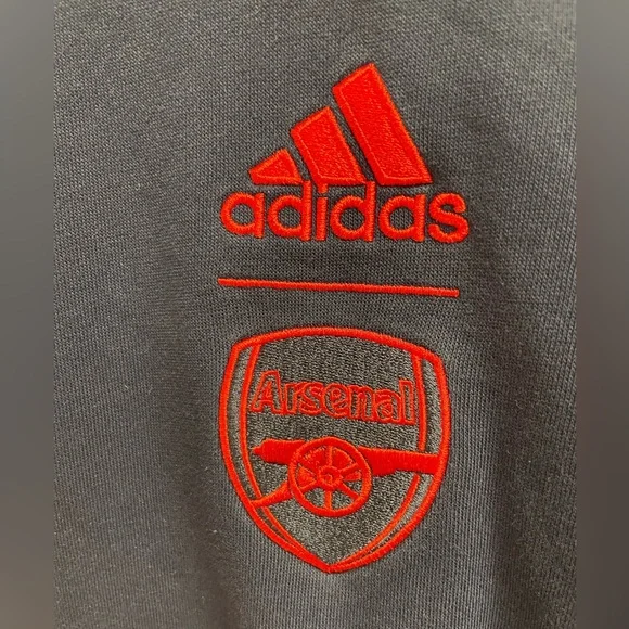 ARSENAL LONDON 2019 2020 ADIDAS BLUE CREWNECK SWEATER MEN Large - Picture 2 of 6